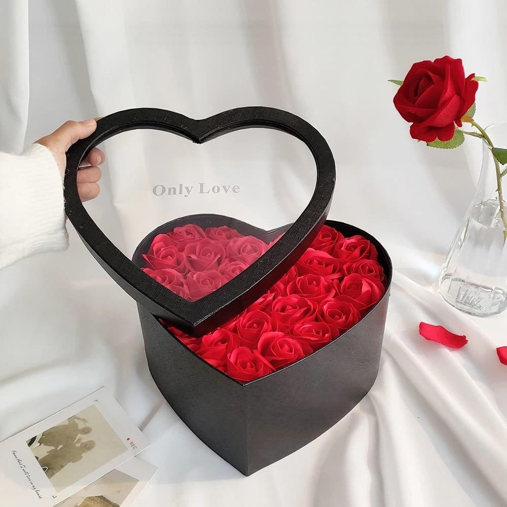 Boîte Roses Éternelles Cœur Noir