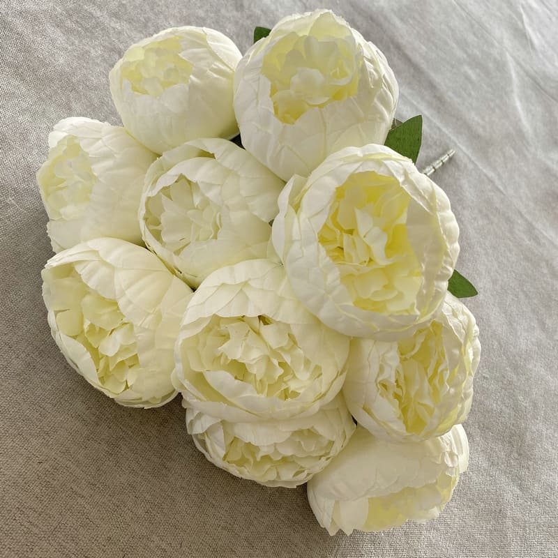 Bouquet de 10 Pivoines Artificielles Blanches