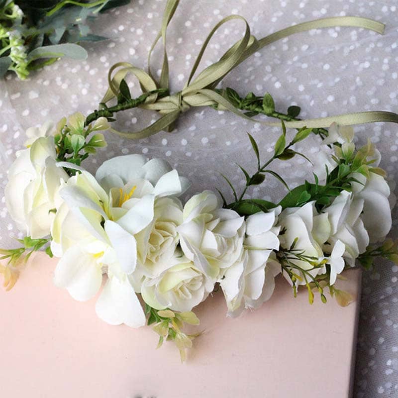 Couronne de Fleurs Blanches Mariage
