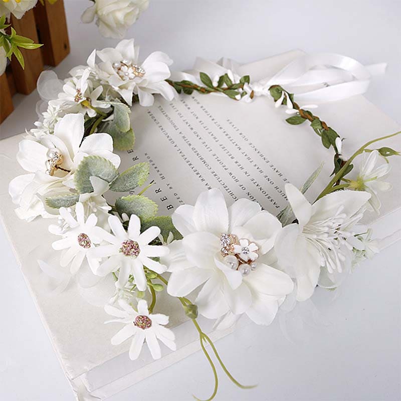 couronne de fleurs artificielles blanches accessoire cheveux