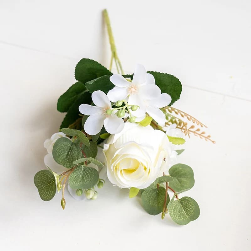 Petit Bouquet de Fleurs Blanc