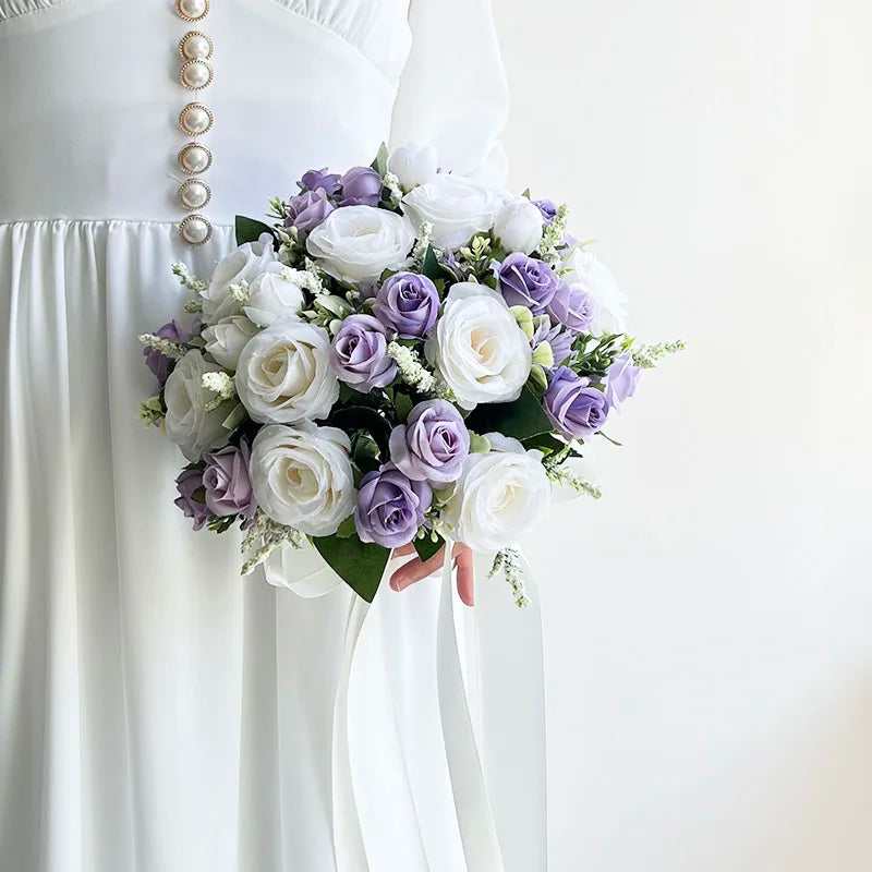 Bouquet de Fleurs Mariage Blanc et Violet