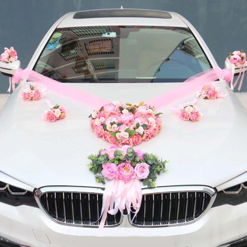 Décoration de fleurs voiture de mariage image libre de droit par