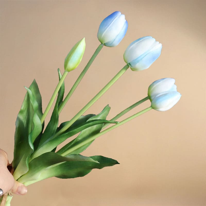 Fausses Tulipes Bleu Clair