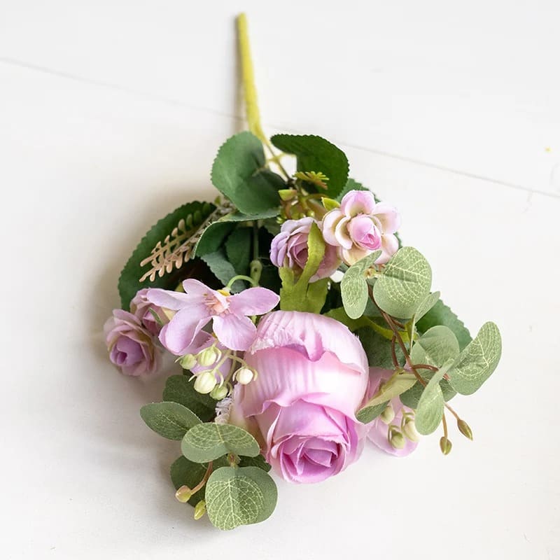 Petit Bouquet de Fleurs Violet Clair