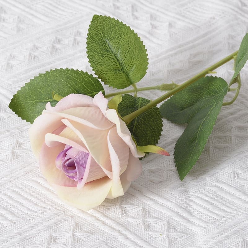 Roses Artificielles en Velours Beige Violet
